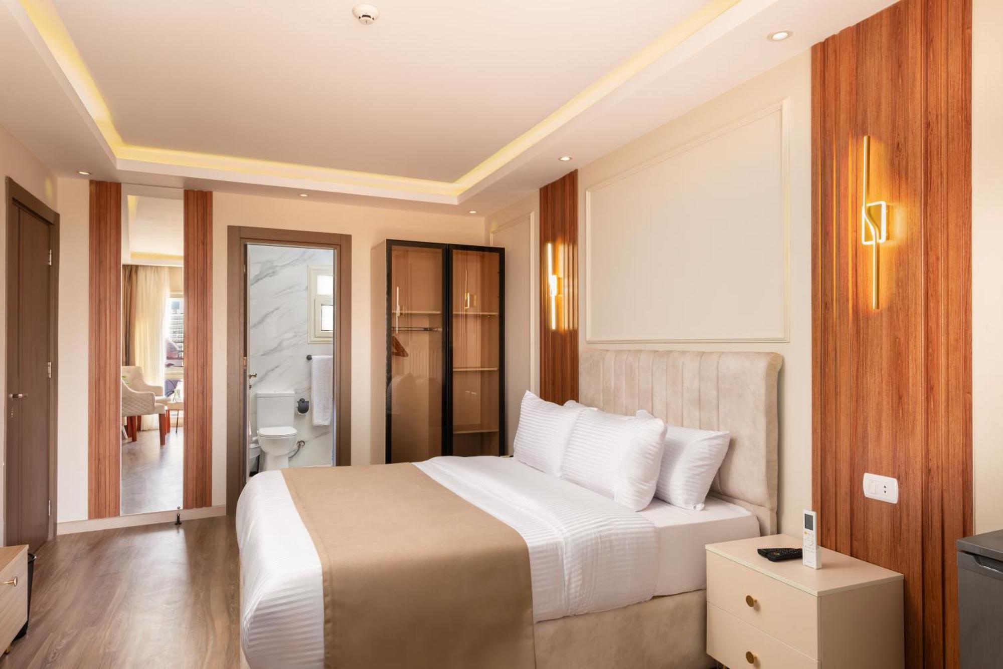 Museum And Nile View Hotel Kairo Bagian luar foto
