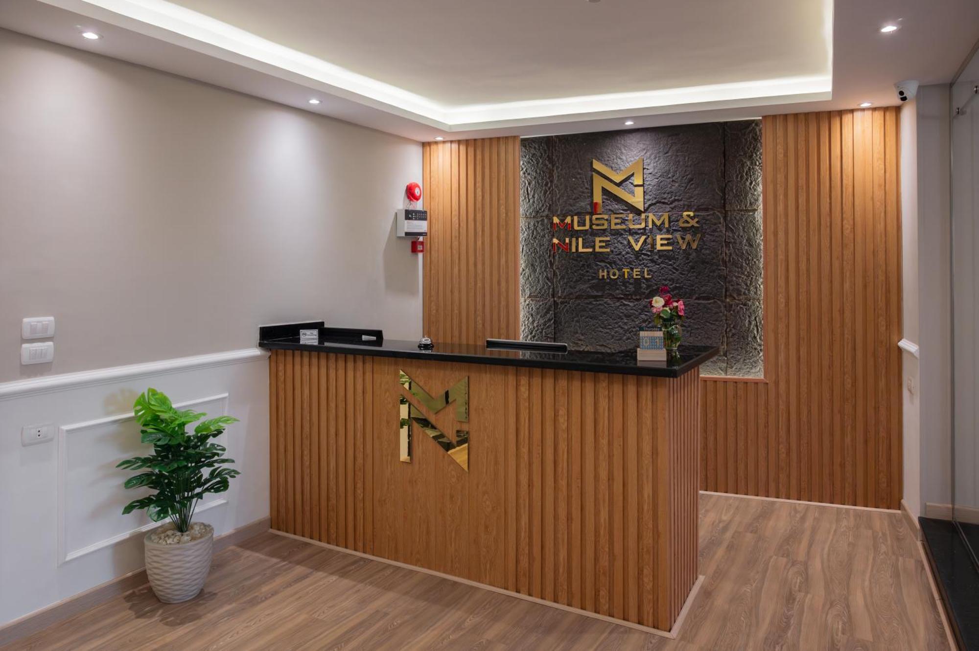Museum And Nile View Hotel Kairo Bagian luar foto