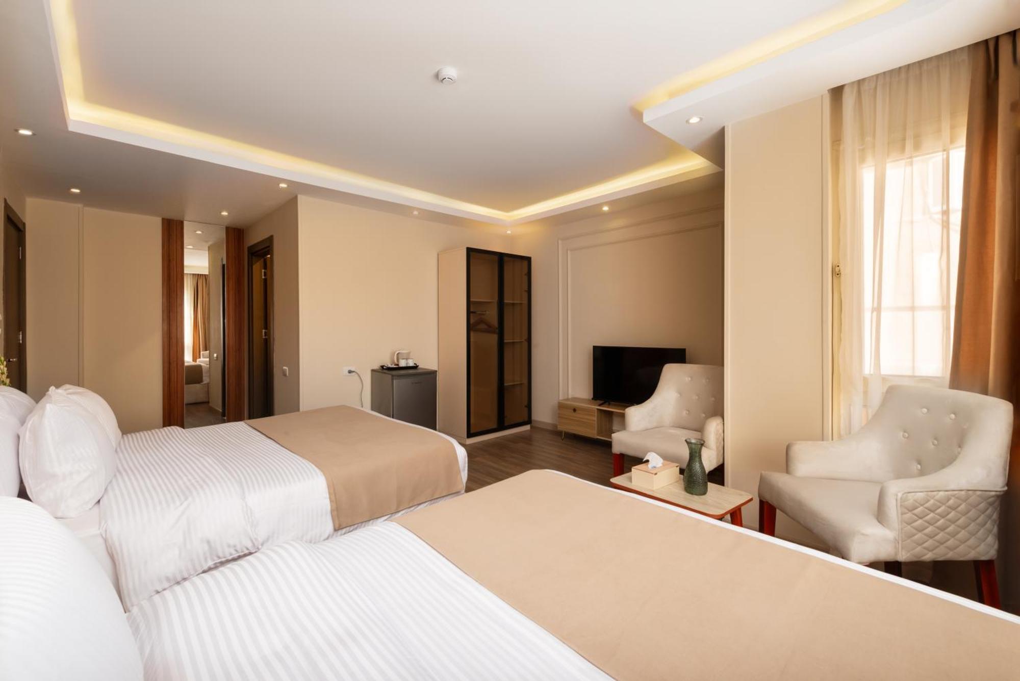 Museum And Nile View Hotel Kairo Bagian luar foto