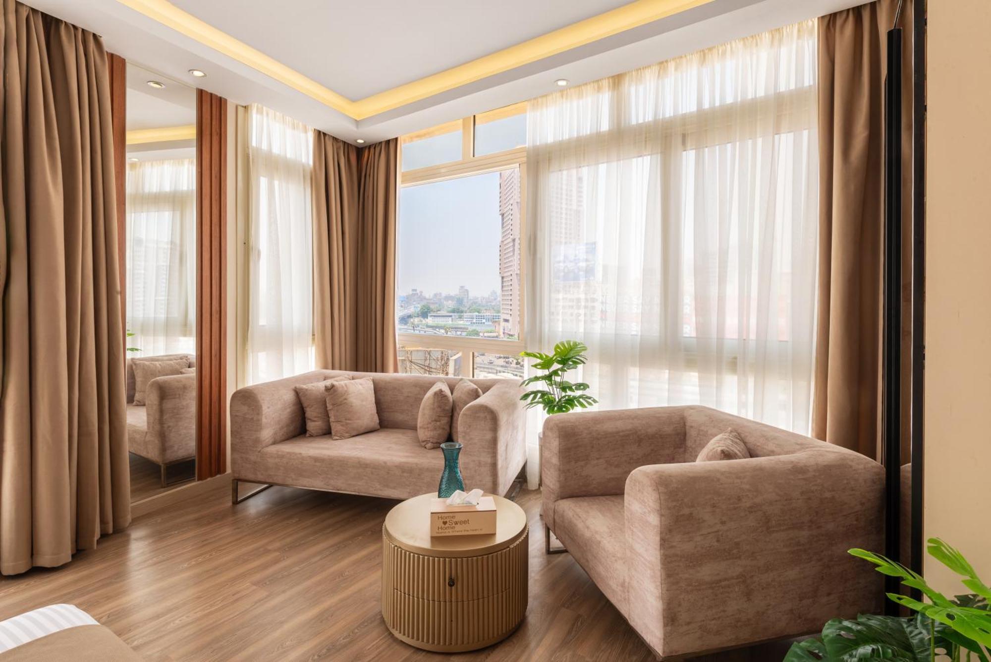 Museum And Nile View Hotel Kairo Bagian luar foto